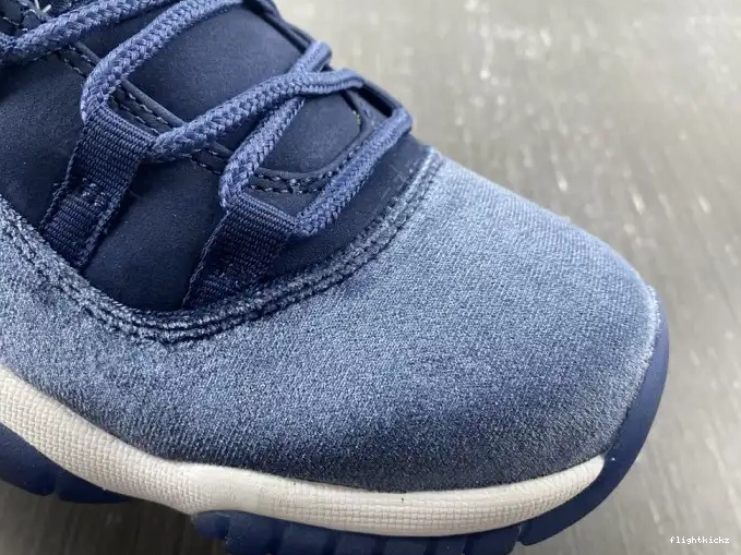 Air Navy WMNS Velvet 11 Midnight AR0715-441 Jordan 0704